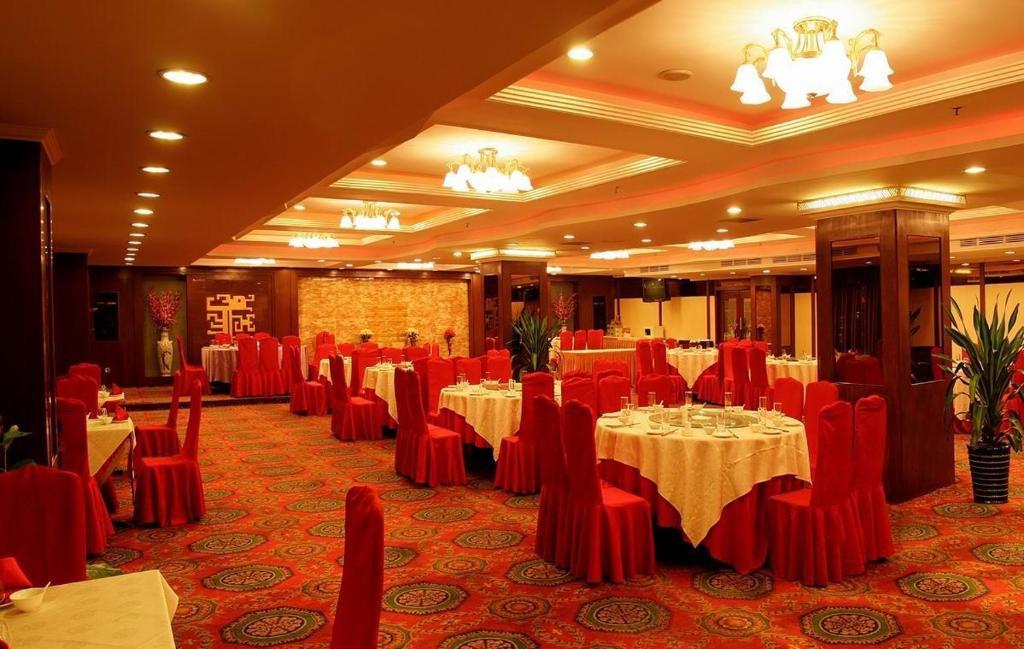 Oriental Hotel Tong Xiang Jiaxing Exteriör bild