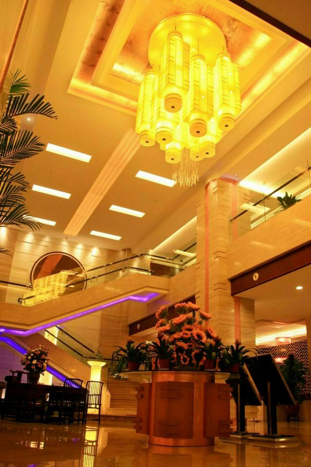 Oriental Hotel Tong Xiang Jiaxing Exteriör bild